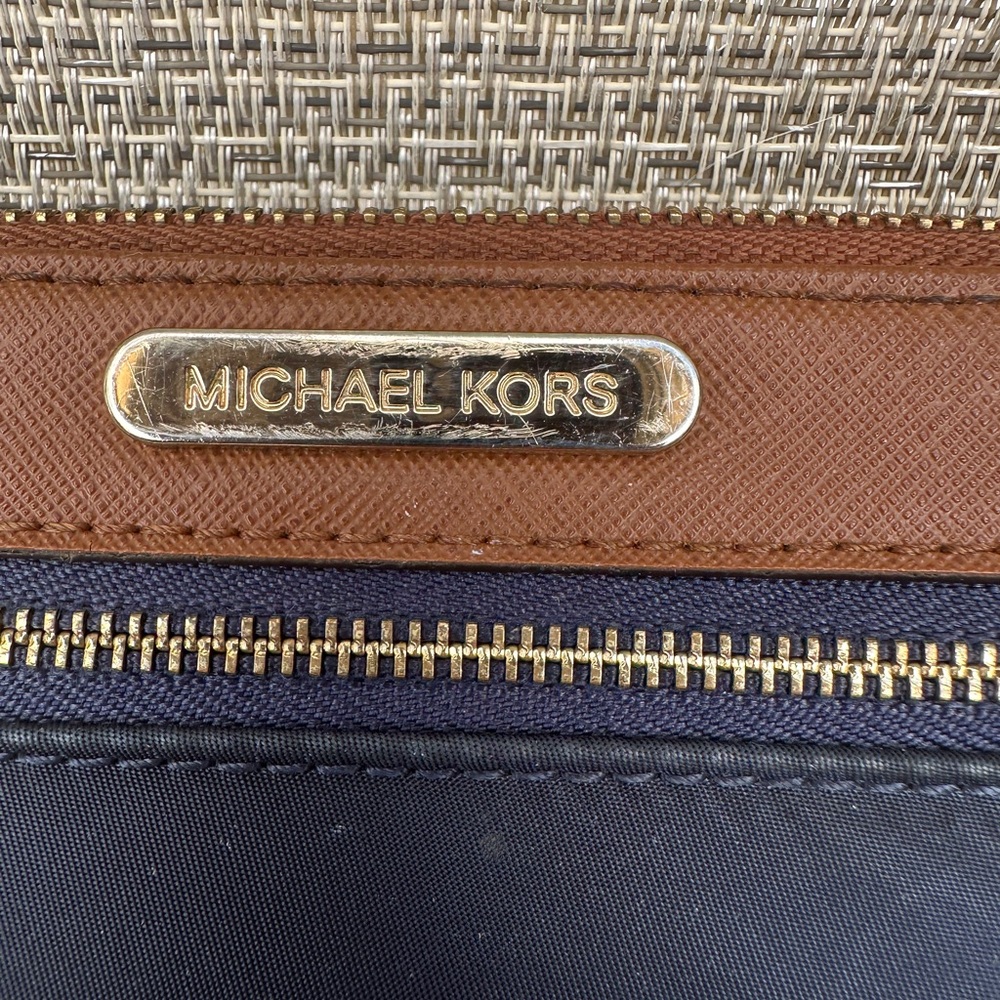 Michael Kors Nylon Colgate ZA Continental Wallet Navy - Picture 3 of 11